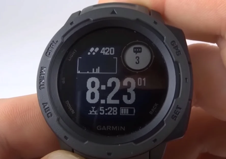 military smartwatch garmin instinct