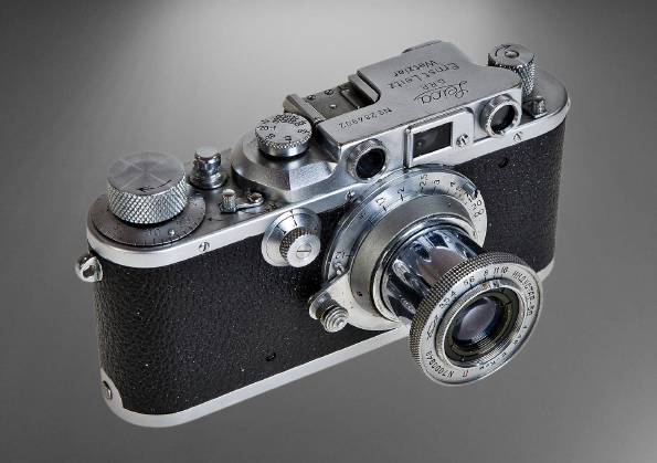 famous leica iii camera used in wartime